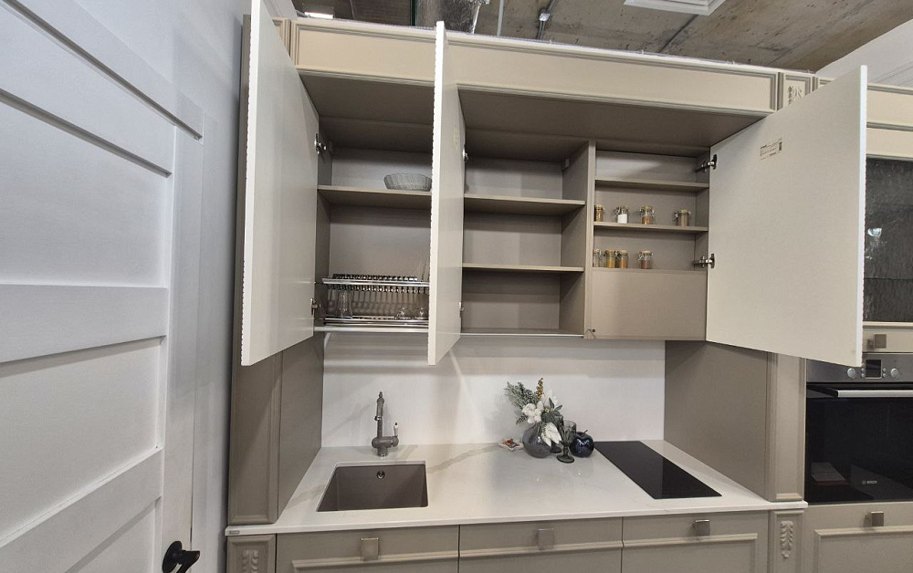 Кухня Астрид / г. Санкт-Петербург, пр-т Будённого, д. 27, кор. 1, стр.1