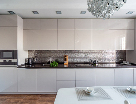 Бежевая кухня во Владивостоке