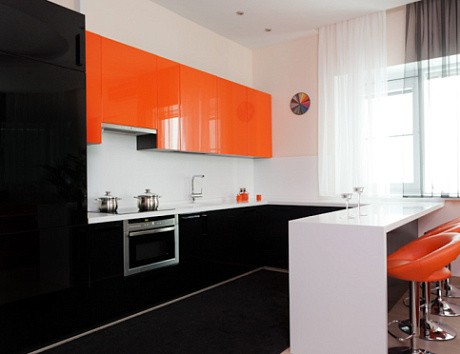 Глянцевая кухня в Ростове-на-Дону