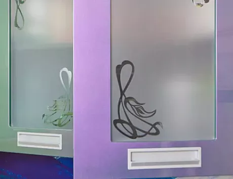 Фиолетовая кухня в Чите