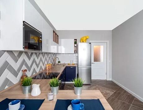 Синяя кухня в Санкт-Петербурге