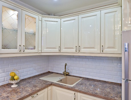 Глянцевая кухня в Казани