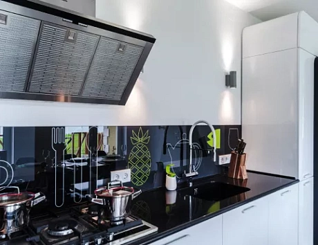 Глянцевая кухня в Череповце