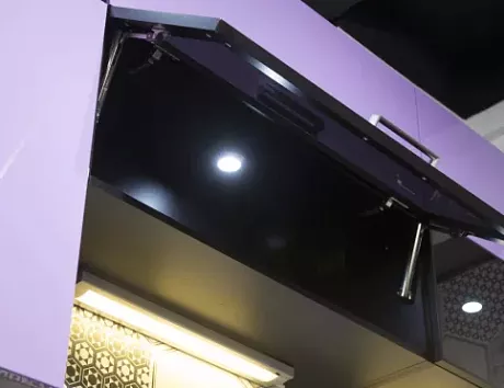 Фиолетовая кухня в Казани