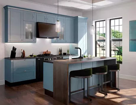 Светлая кухня в Сочи