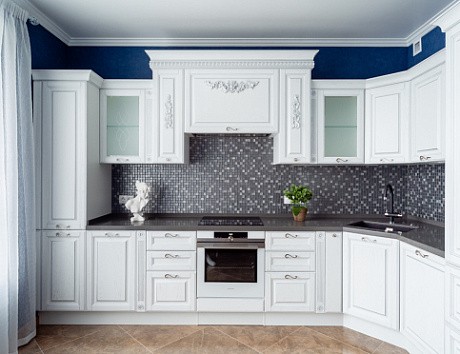 Бежевая кухня в Твери