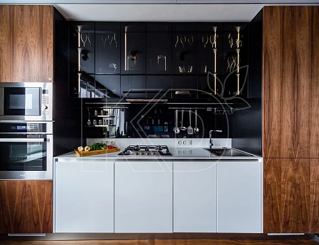 Прямая маленькая кухня