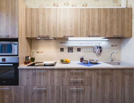 Коричневая кухня в Клину