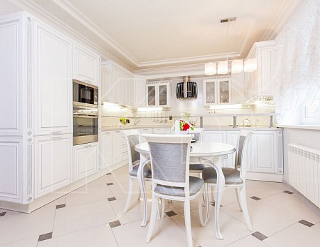 Деревянная кухня