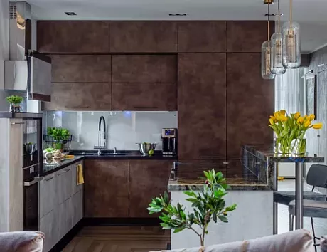 Коричневая кухня в Клину