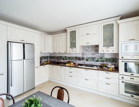 Бежевая кухня в Твери