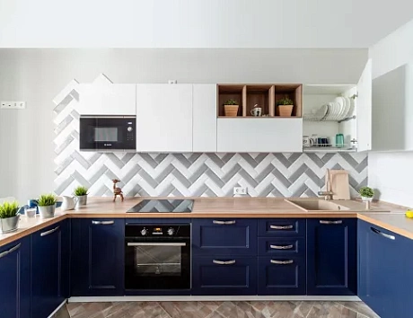 Синяя кухня в Санкт-Петербурге