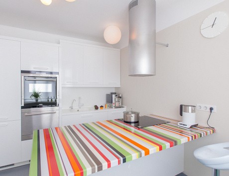 Глянцевая кухня в Казани