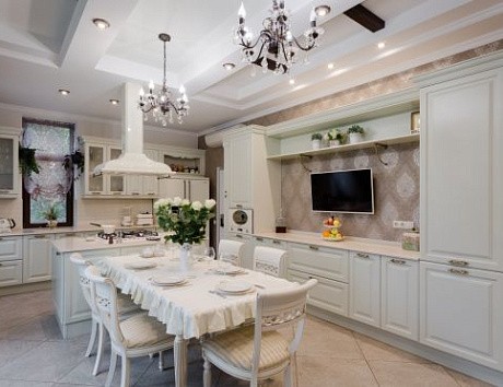 Варианты современных кухонных гарнитуров